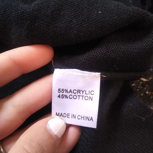 🆕 SEEK The Label Asymmetrical Ruffle Sleeve Boho Sweater Black Small - Picture 2 of 6